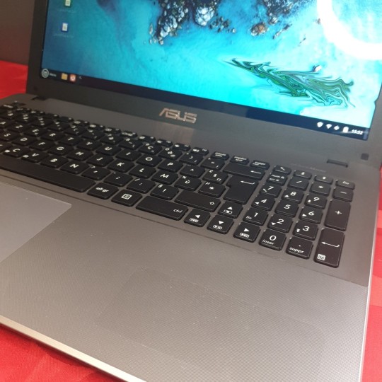 Ordinateur portable Asus - éthique et durable – Idéal Internet & bureautique – Linux Mint