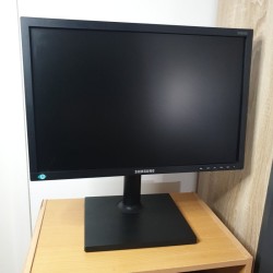 Écran Samsung 19 pouces