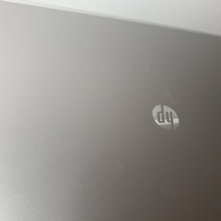 HP EliteBook - 15 pouces - Linux